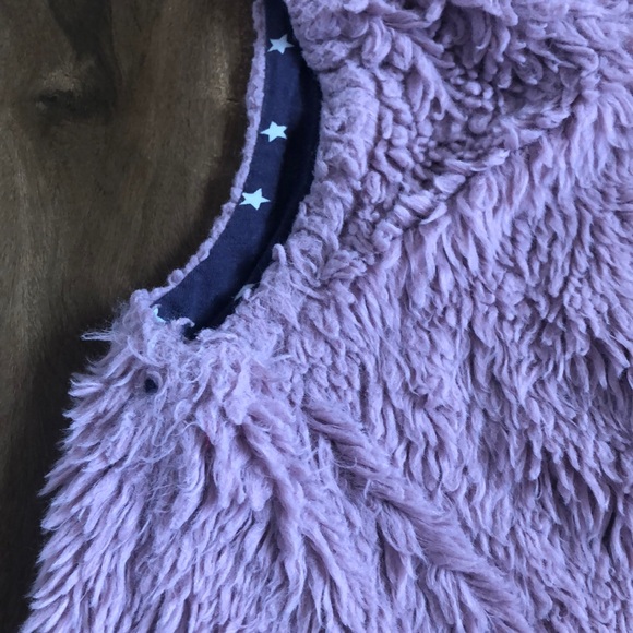 Mini Boden vest for girls - Picture 6 of 8